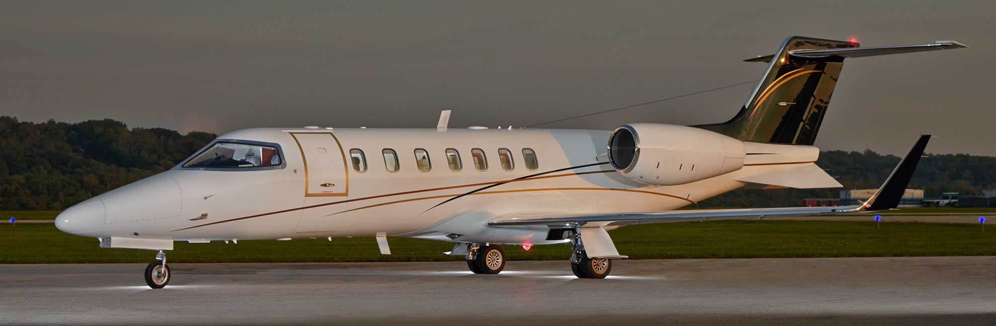 Learjet 40XR